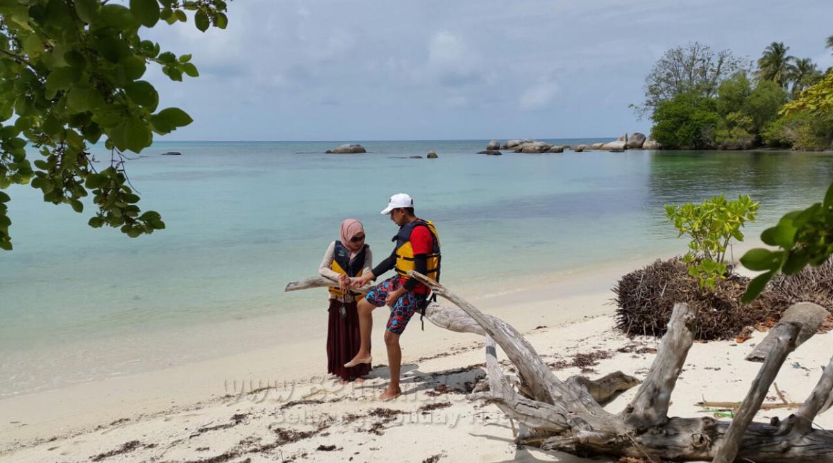 جدول اليوم #2 - الوجهة Pulau Burung| Burung Island|鸟岛|جزيرة الطيور