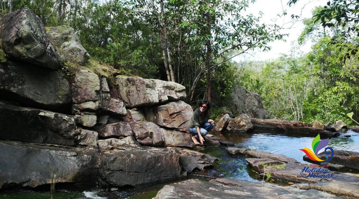 belitung destination Gunung Kubing
