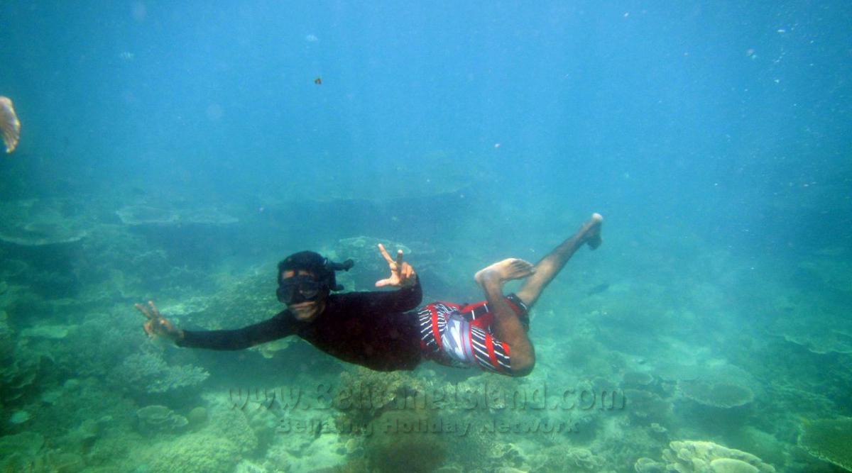 جدول اليوم #2 - الوجهة Pulau Lengkuas|Galangal Island|高良姜岛|جزيرة جالانجال